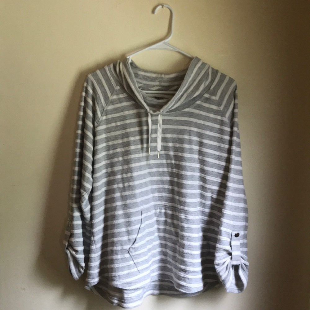 Style & Co. Lightweight Sweatshirt - Picture 1 of 7